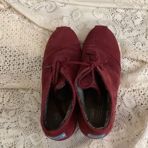 Toms Suede Wedge Maroon Color Shoes